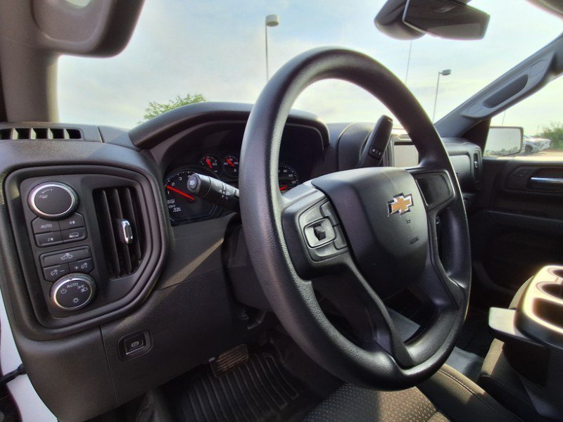 Used 2023 Chevrolet Silverado 1500 W/T w/ Trailering Package AWD/4WD image 10