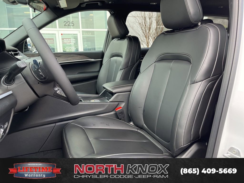 New 2026 Jeep Grand Cherokee L Limited image 4