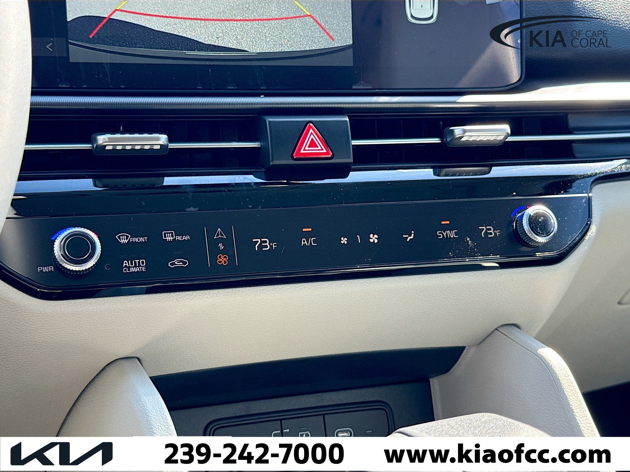 New 2026 Kia Sportage EX FWD image 32