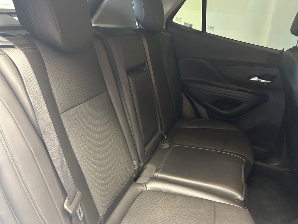 Used 2020 Buick Encore Preferred image 23