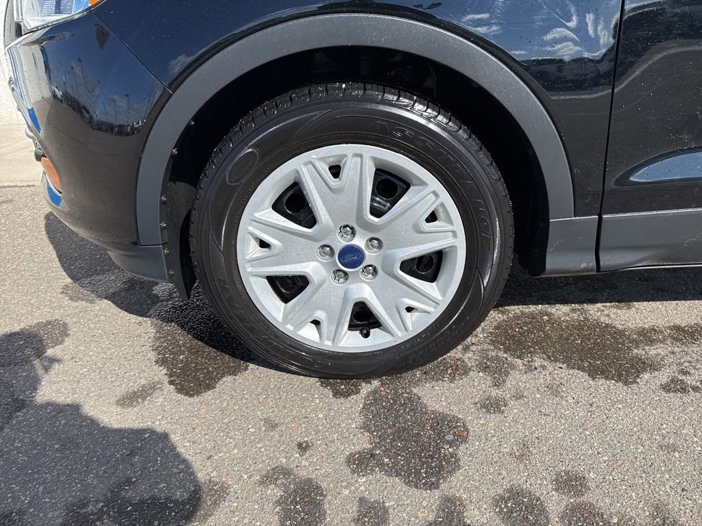 Used 2016 Ford Escape S image 4