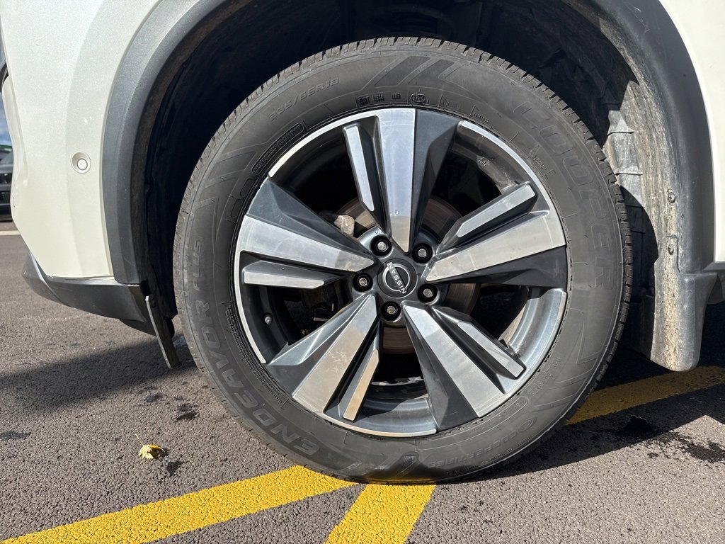 Used 2022 Nissan Rogue SL w/ SL Premium Package image 9