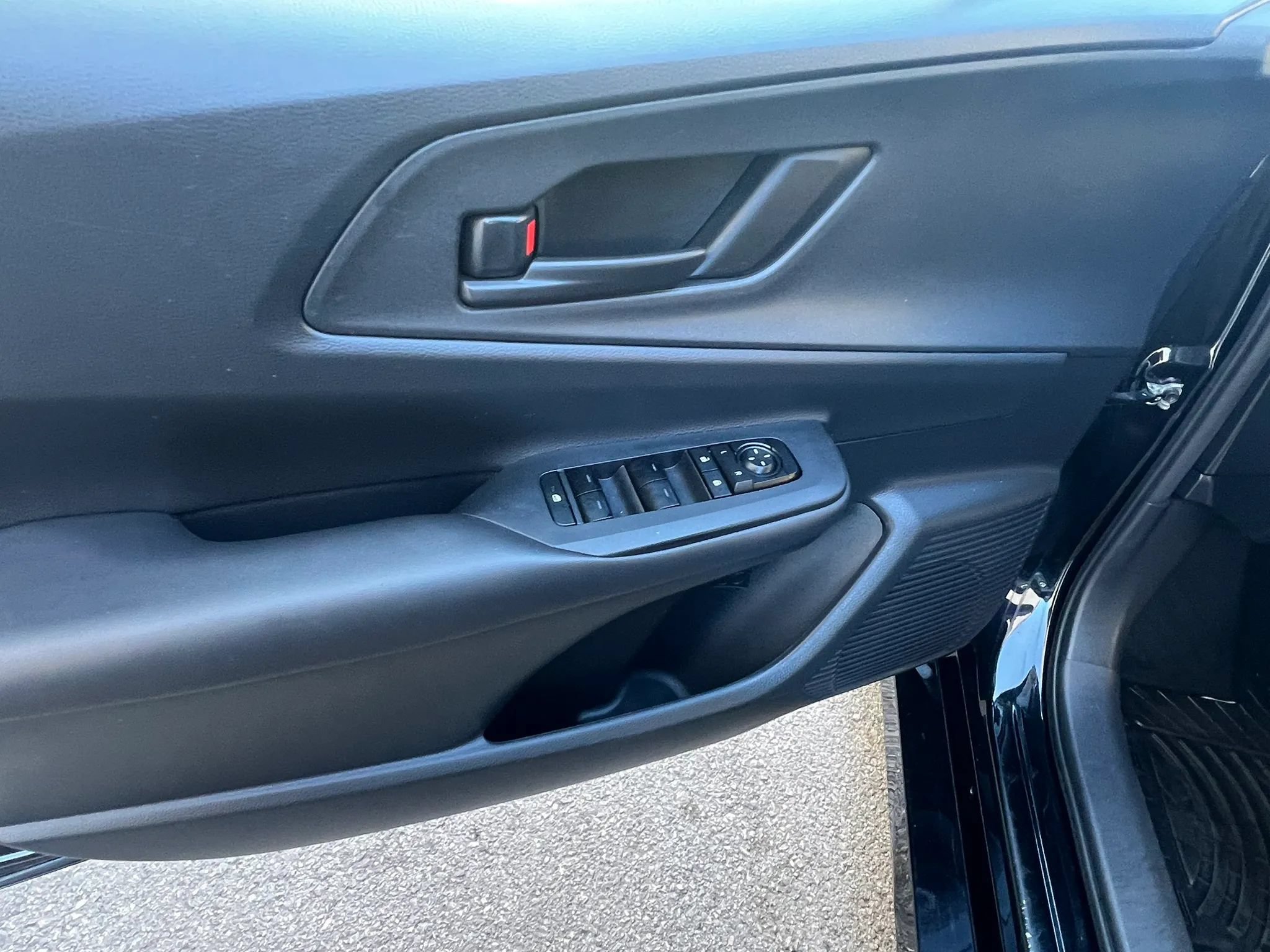 Used 2023 Toyota Prius Prime FWD image 13