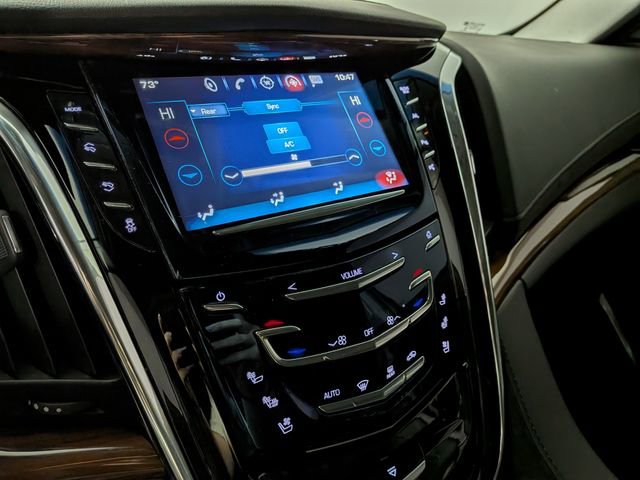 Used 2017 Cadillac Escalade ESV Premium Luxury image 26