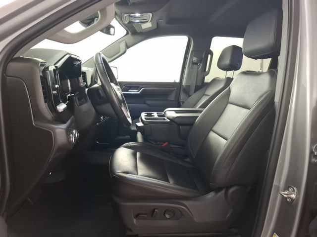 Used 2026 GMC Sierra 1500 SLT AWD/4WD image 19
