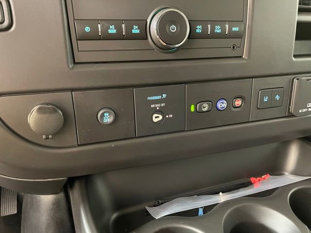 New 2025 Chevrolet Express 3500 w/ Driver Convenience Package image 17