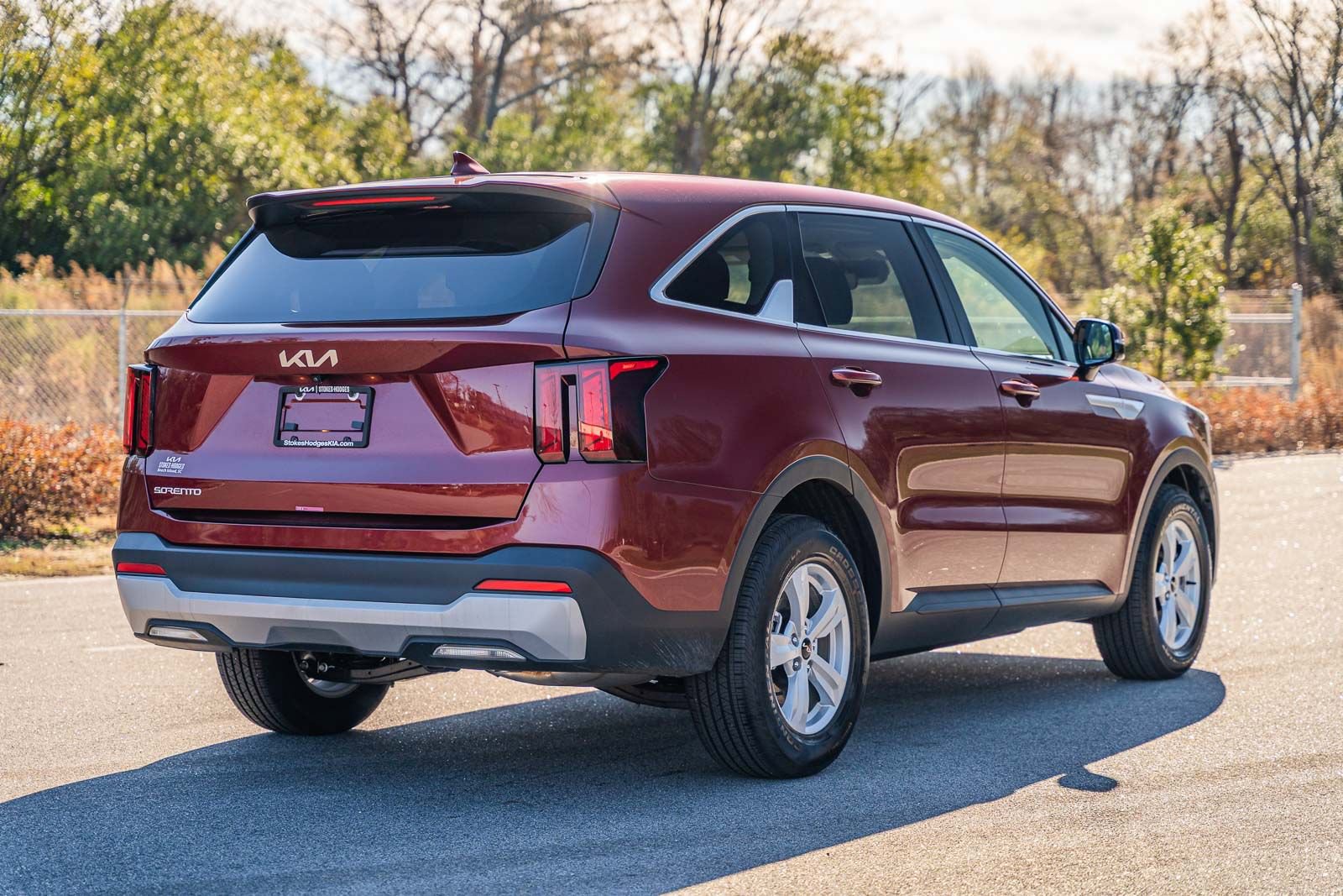 Used 2025 Kia Sorento LX image 7