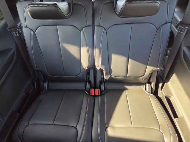 Used 2025 Jeep Grand Cherokee L Limited image 8