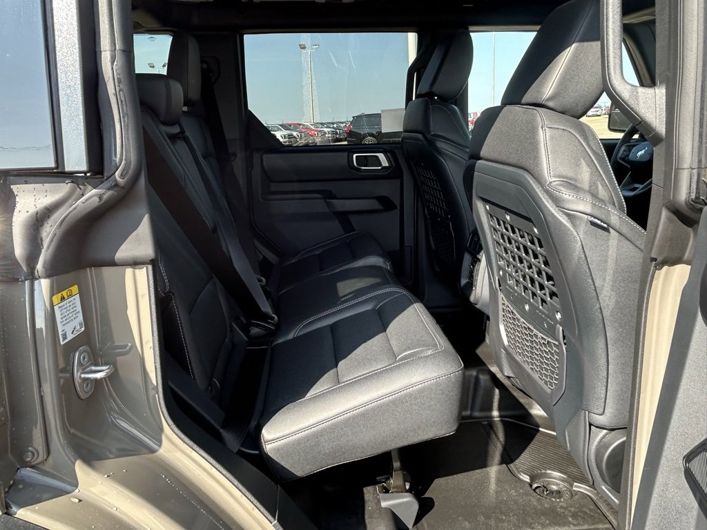New 2025 Ford Bronco Badlands w/ Sasquatch Package image 19