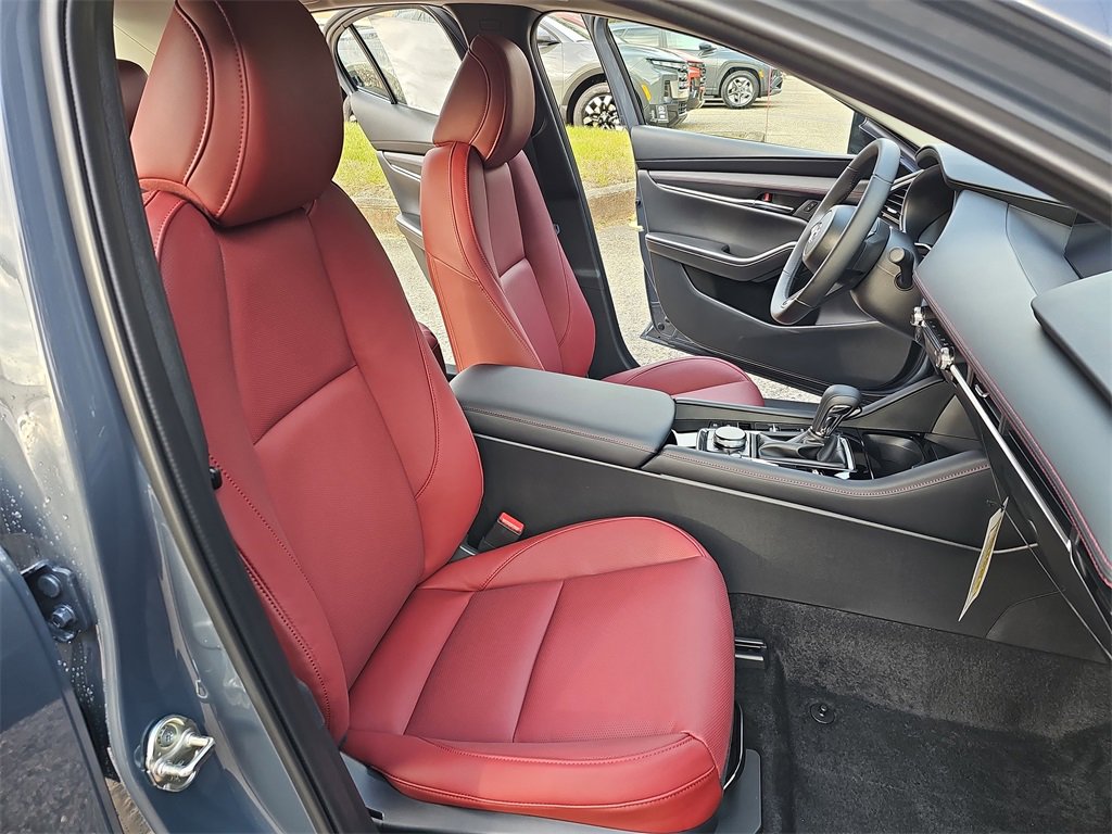 New 2026 MAZDA MAZDA3 Carbon image 10