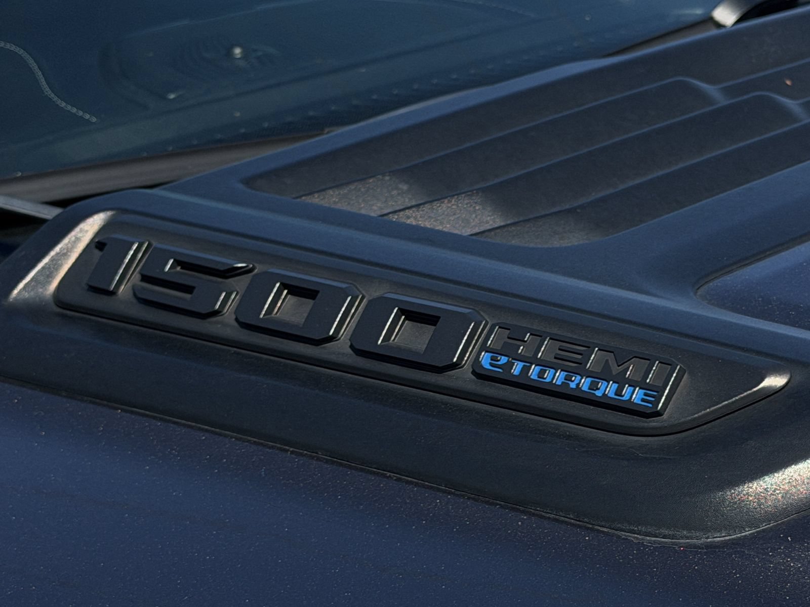 Used 2024 RAM 1500 Limited AWD/4WD image 11