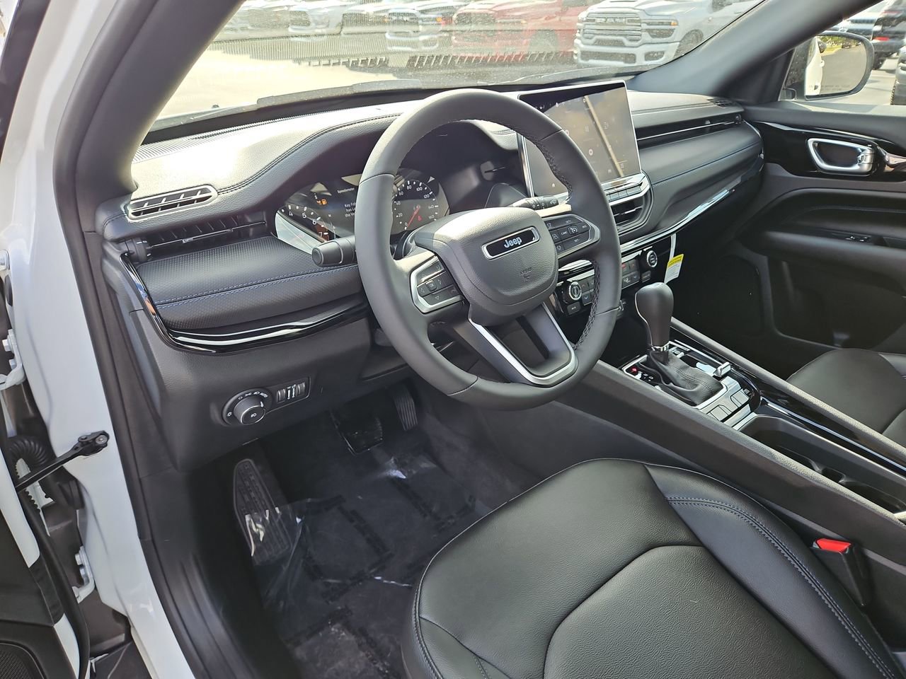 New 2026 Jeep Compass Limited image 17