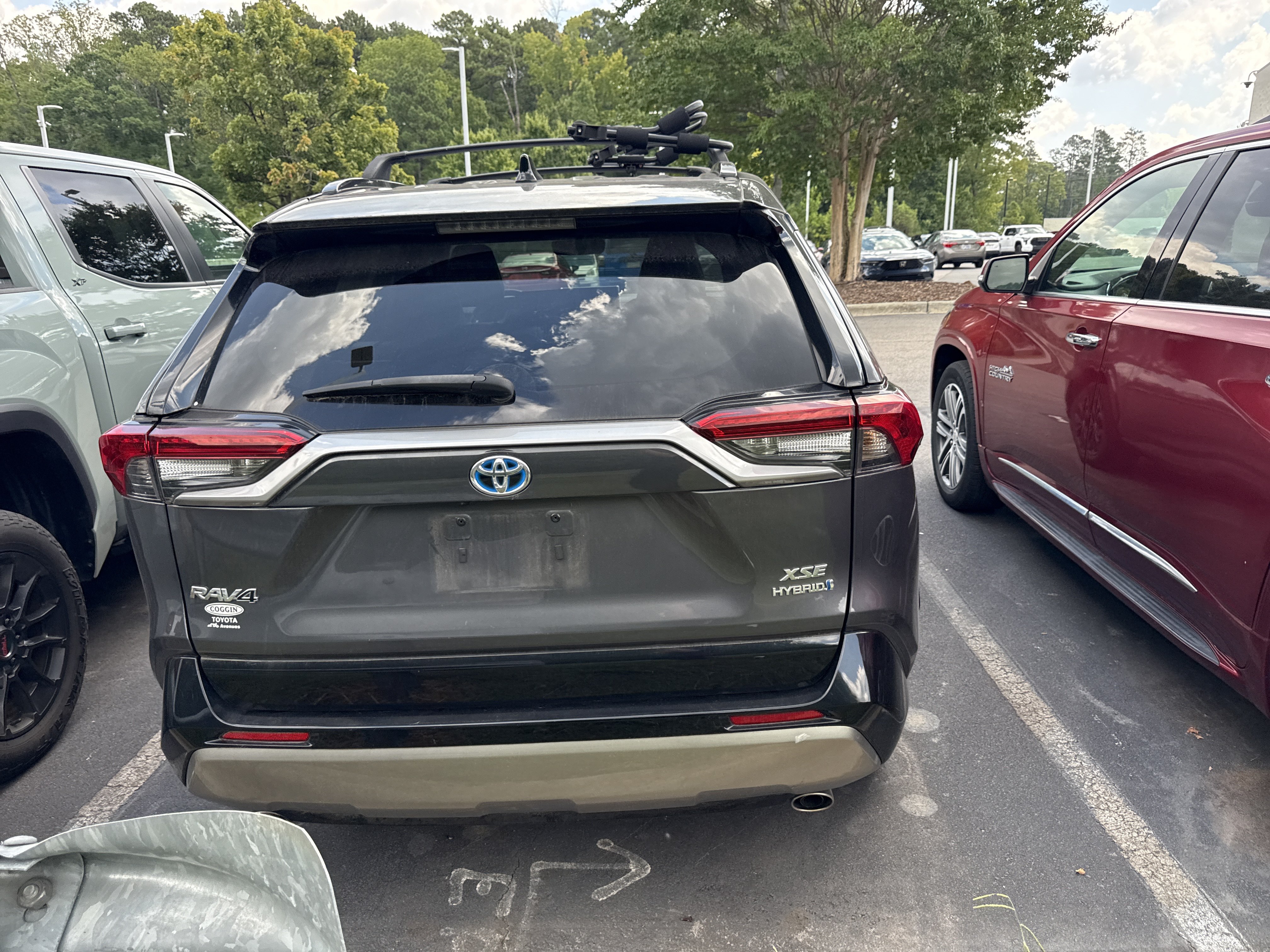 Used 2022 Toyota RAV4 XSE AWD/4WD image 43