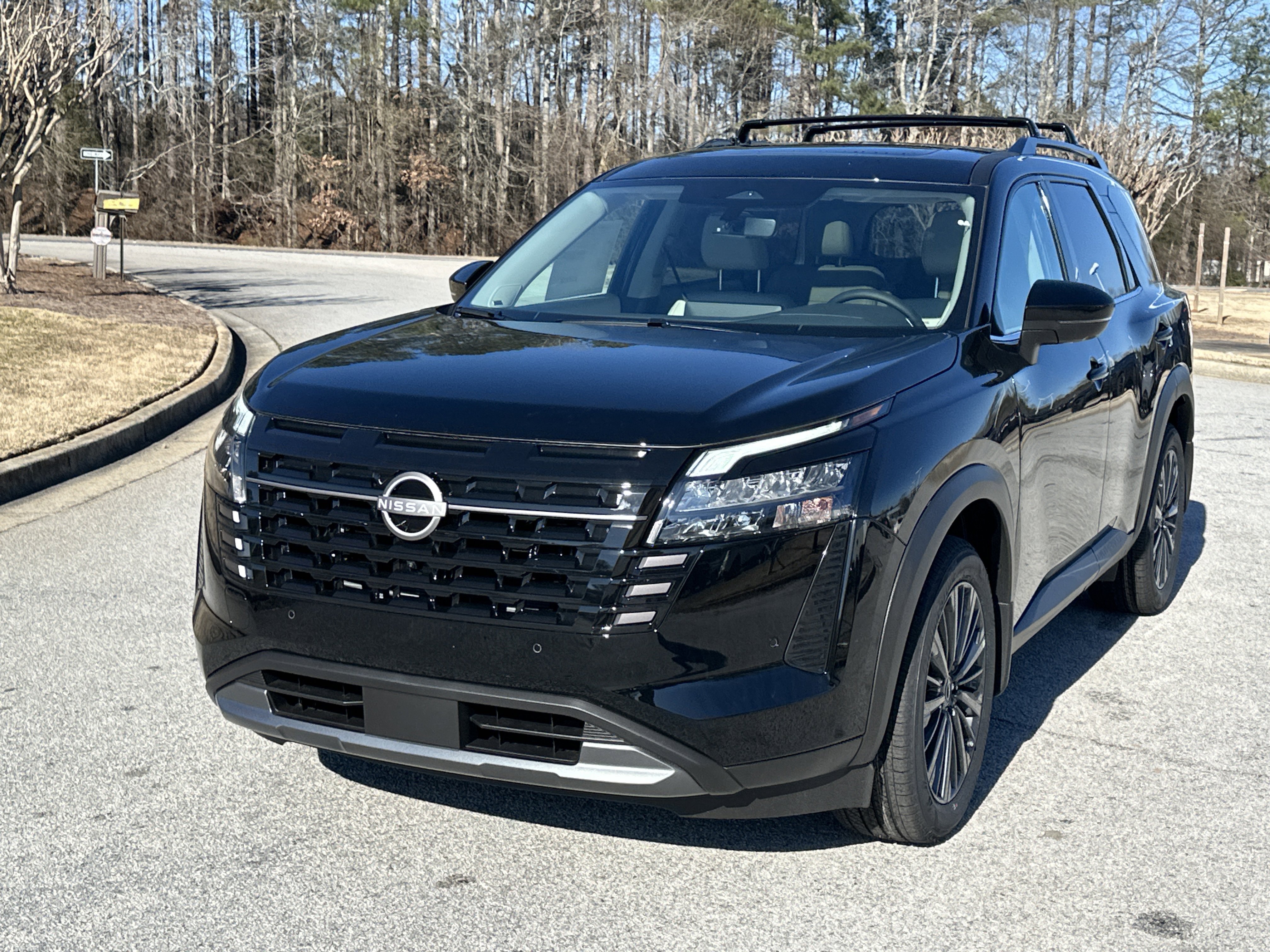 New 2026 Nissan Pathfinder SL w/ SL Premium Package FWD video 1