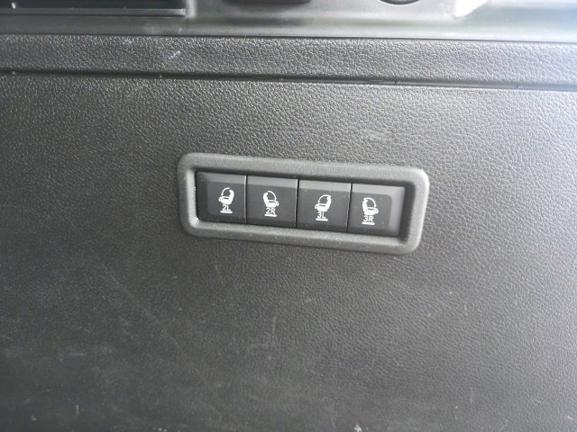 Used 2022 Jeep Wagoneer Series III w/ Premium Group I image 19