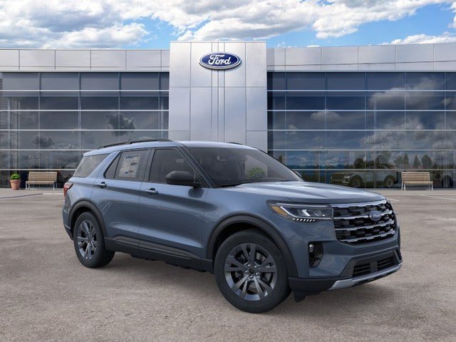 New 2026 Ford Explorer Active w/ Active Comfort Package AWD/4WD image 7