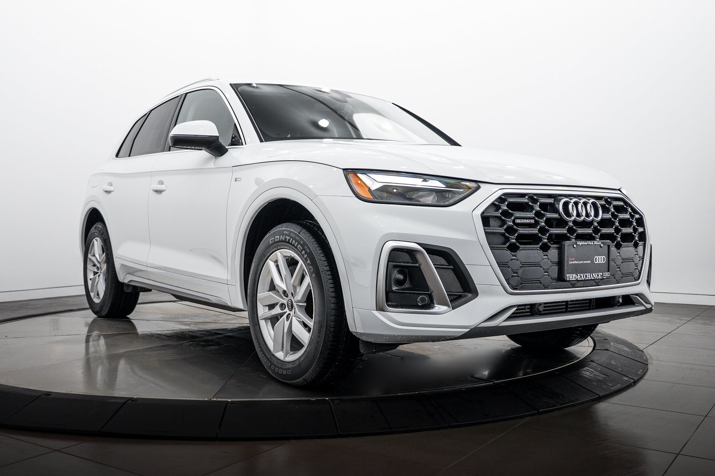 Certified 2023 Audi Q5 2.0T Premium w/ Convenience Package AWD/4WD image 1