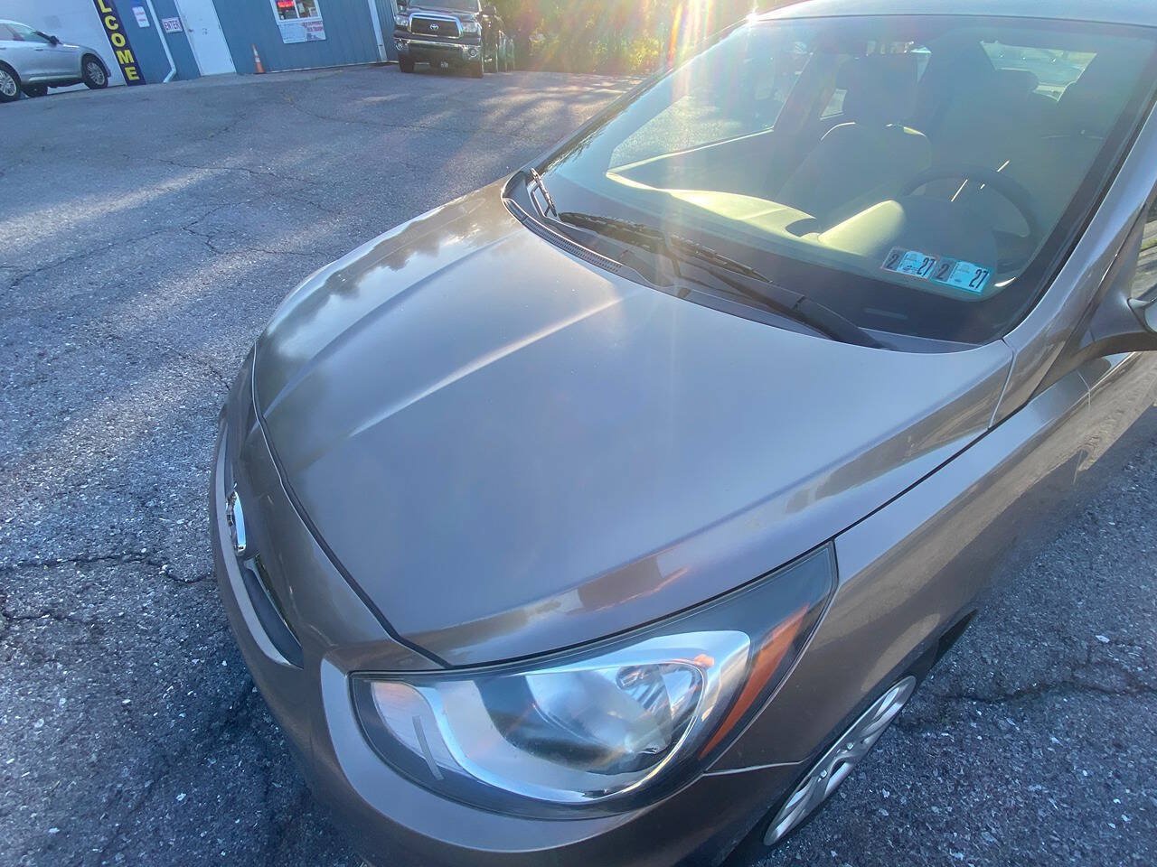 Used 2014 Hyundai Accent GLS FWD image 15