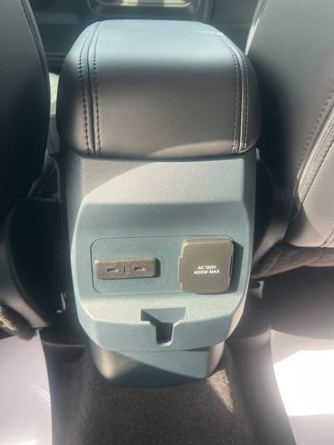 New 2026 Ford Maverick Lariat w/ Black Appearance Package image 16