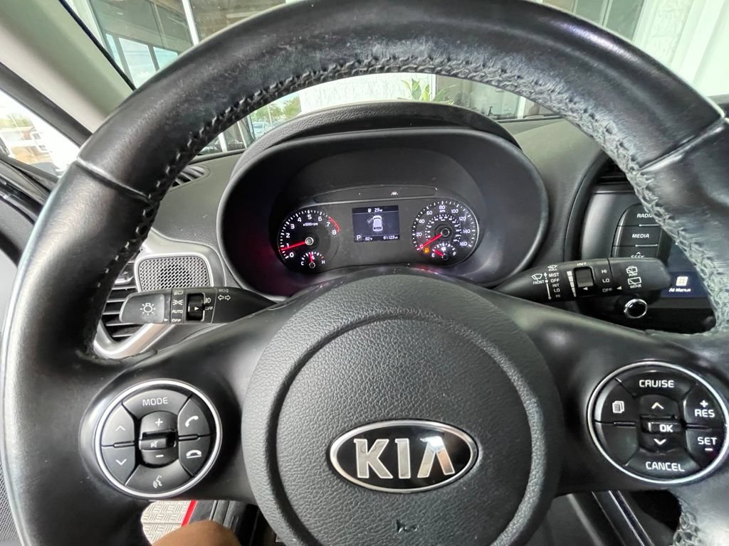 Used 2021 Kia Soul GT-Line FWD image 13