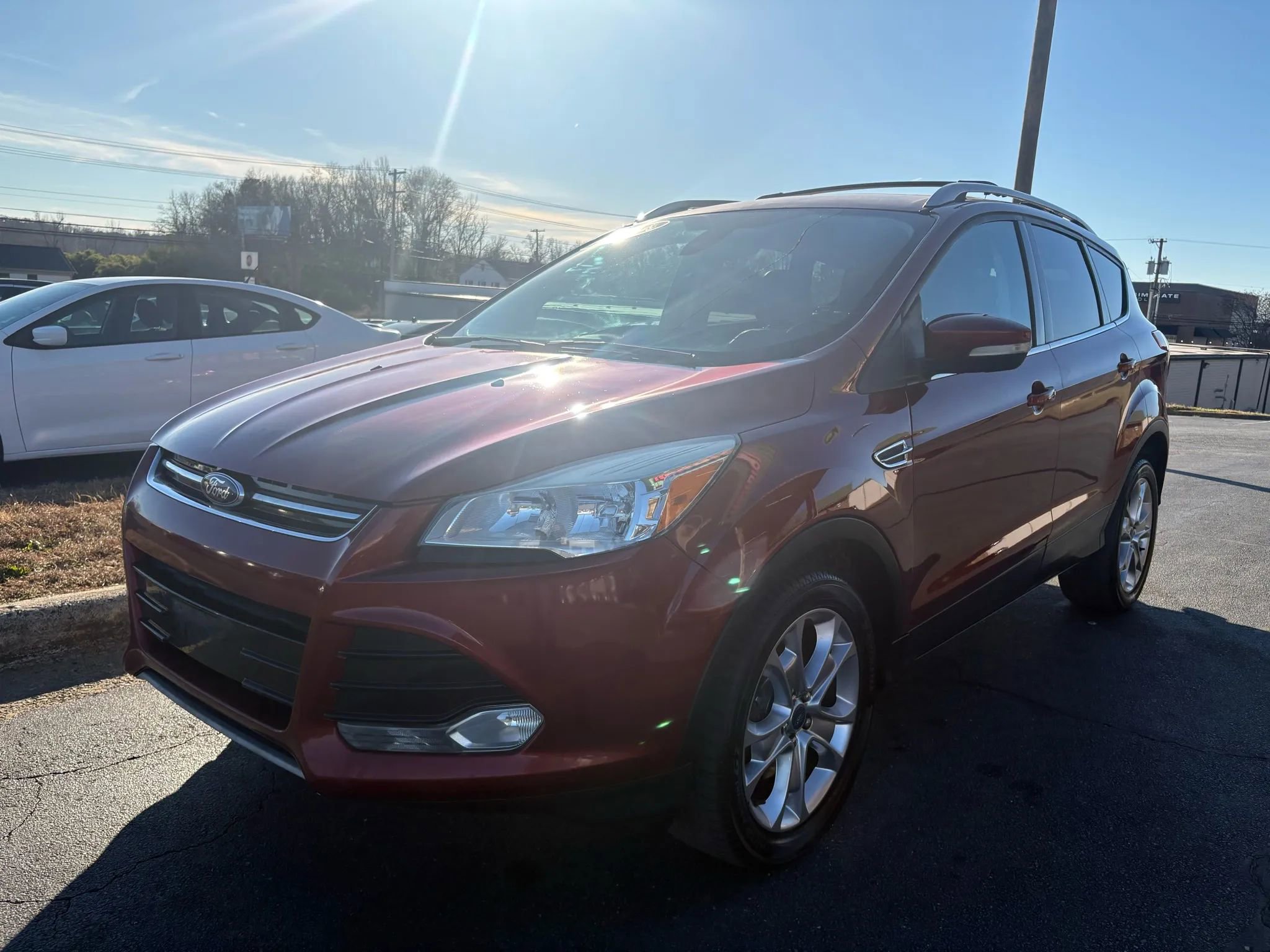Used 2014 Ford Escape Titanium image 3