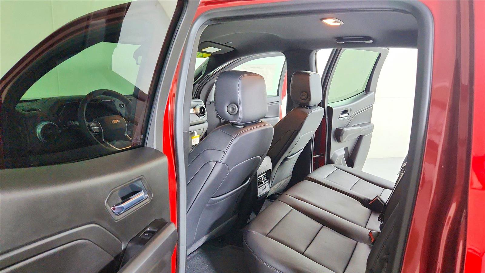 New 2026 Chevrolet Colorado LT w/ LT Convenience Package image 32