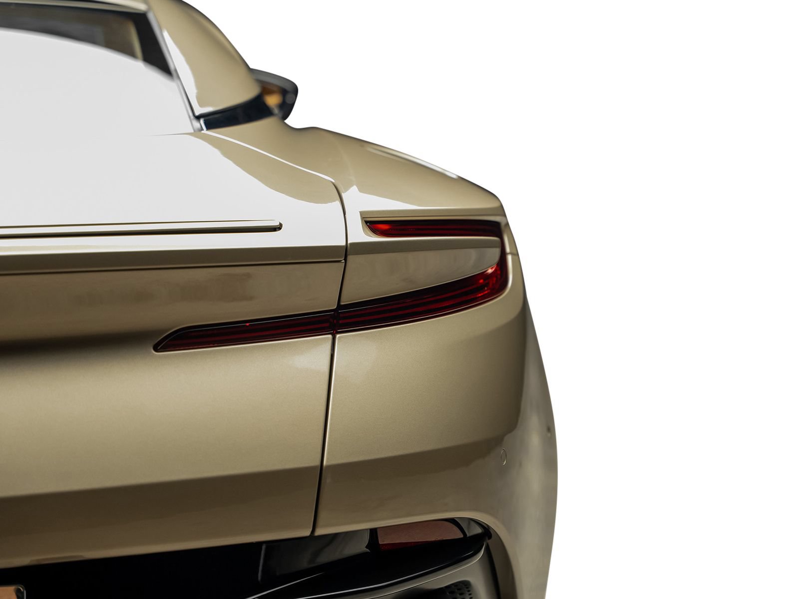 Used 2018 Aston Martin DB11 V12 RWD image 13