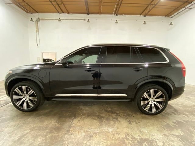 Used 2024 Volvo XC90 T8 Plus w/ Protection Package Premier AWD/4WD image 2