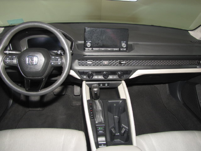 Certified 2023 Honda Accord EX image 37