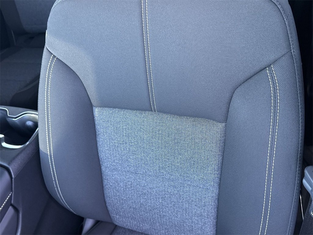 New 2025 GMC Acadia Elevation image 29