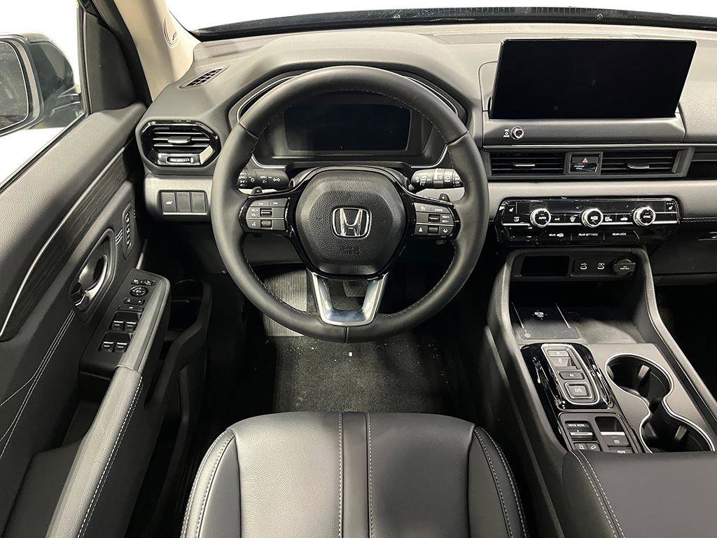 New 2026 Honda Pilot Touring image 22