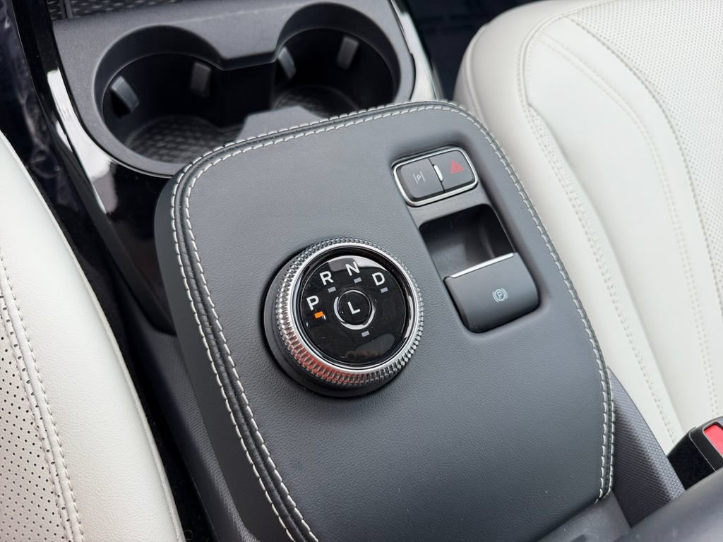 Used 2022 Ford Mustang Mach-E Premium RWD image 25