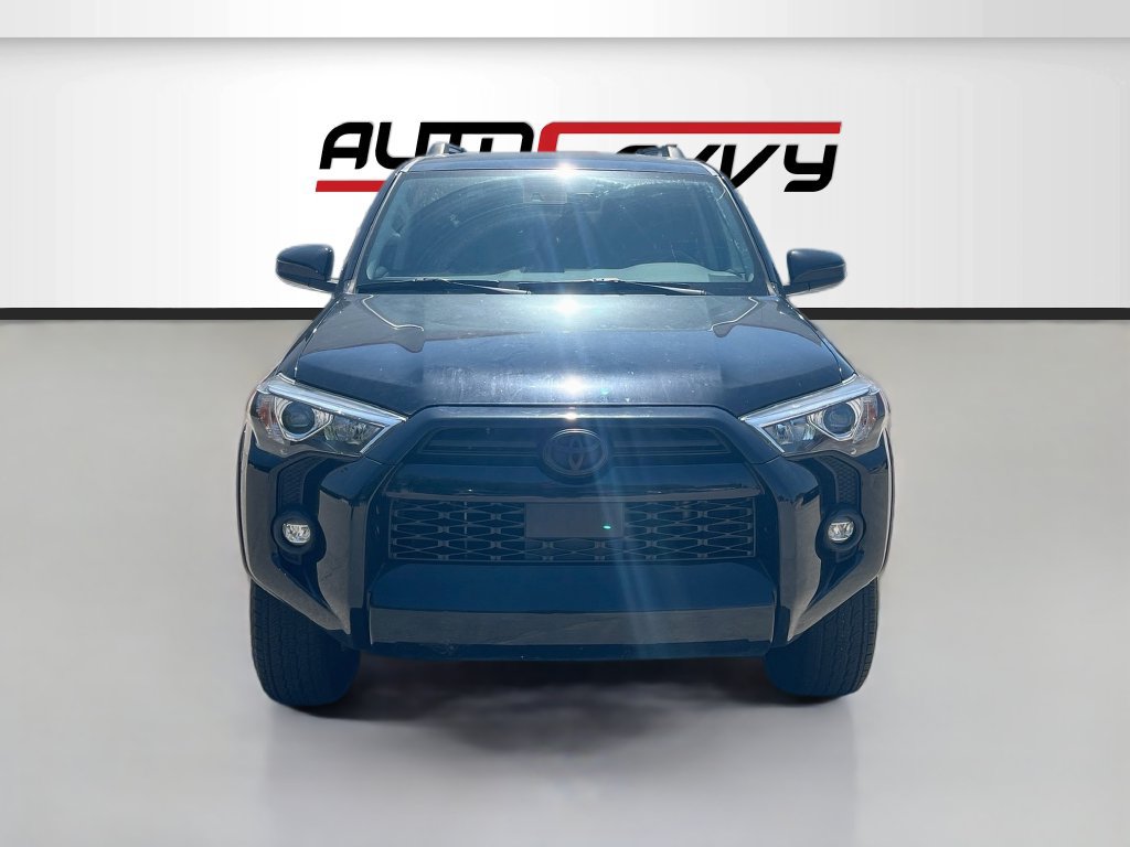 Used 2023 Toyota 4Runner SR5 AWD/4WD image 2