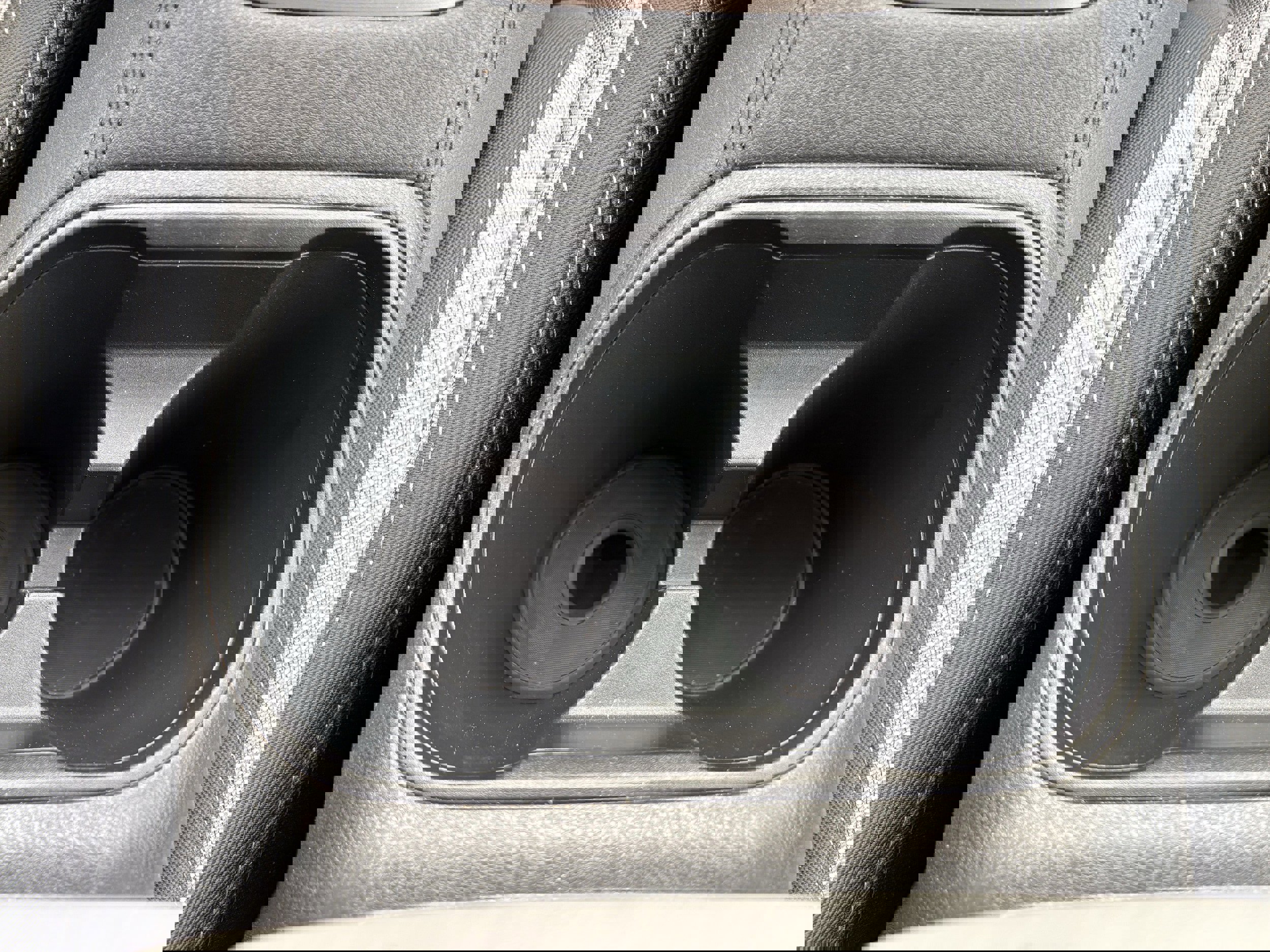 Used 2025 Subaru Outback Premium image 20