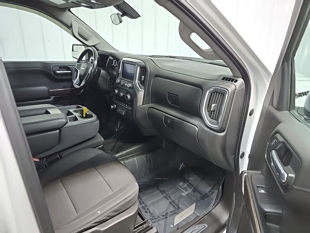 Used 2021 Chevrolet Silverado 1500 LT w/ Bed Protection Package image 15