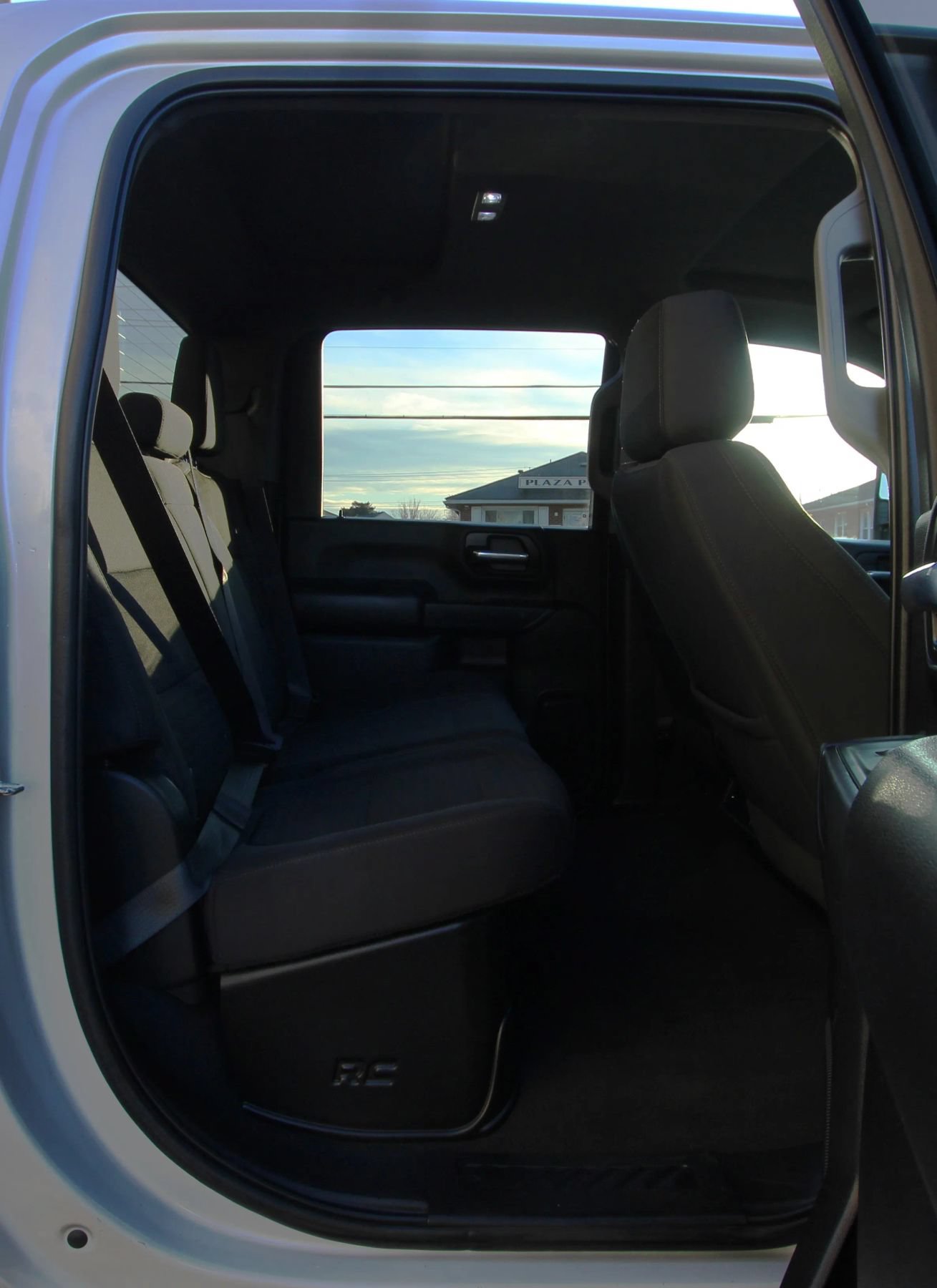Used 2022 Chevrolet Silverado 2500 Custom w/ Custom Convenience Package AWD/4WD image 12