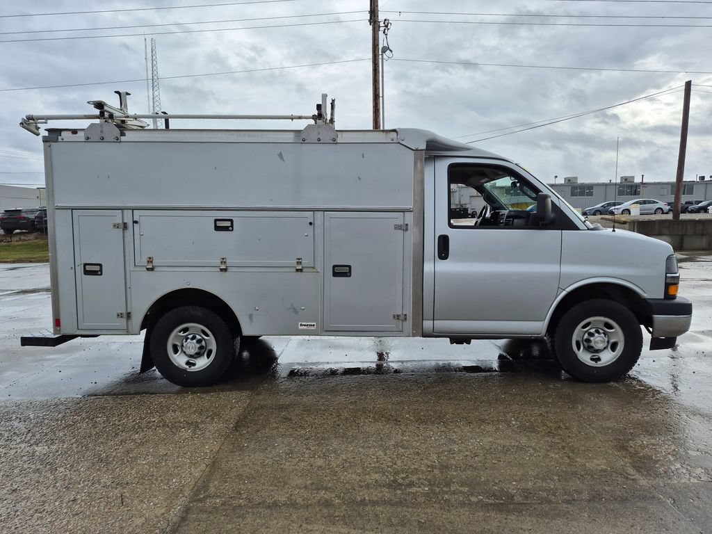Used 2021 Chevrolet Express 3500 w/ Power Convenience Package RWD image 8