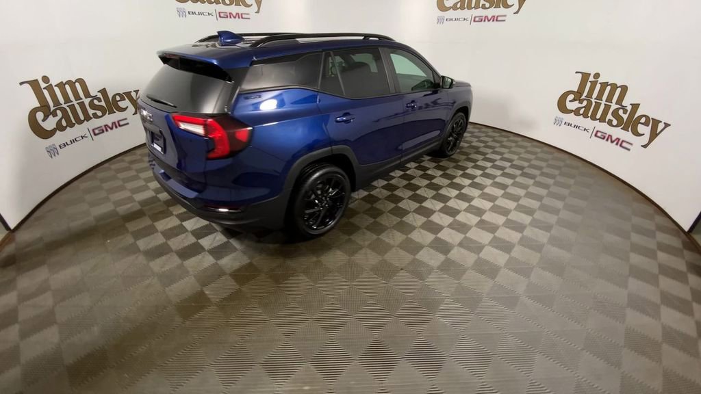 Certified 2023 GMC Terrain SLE w/ Driver Convenience Package image 8
