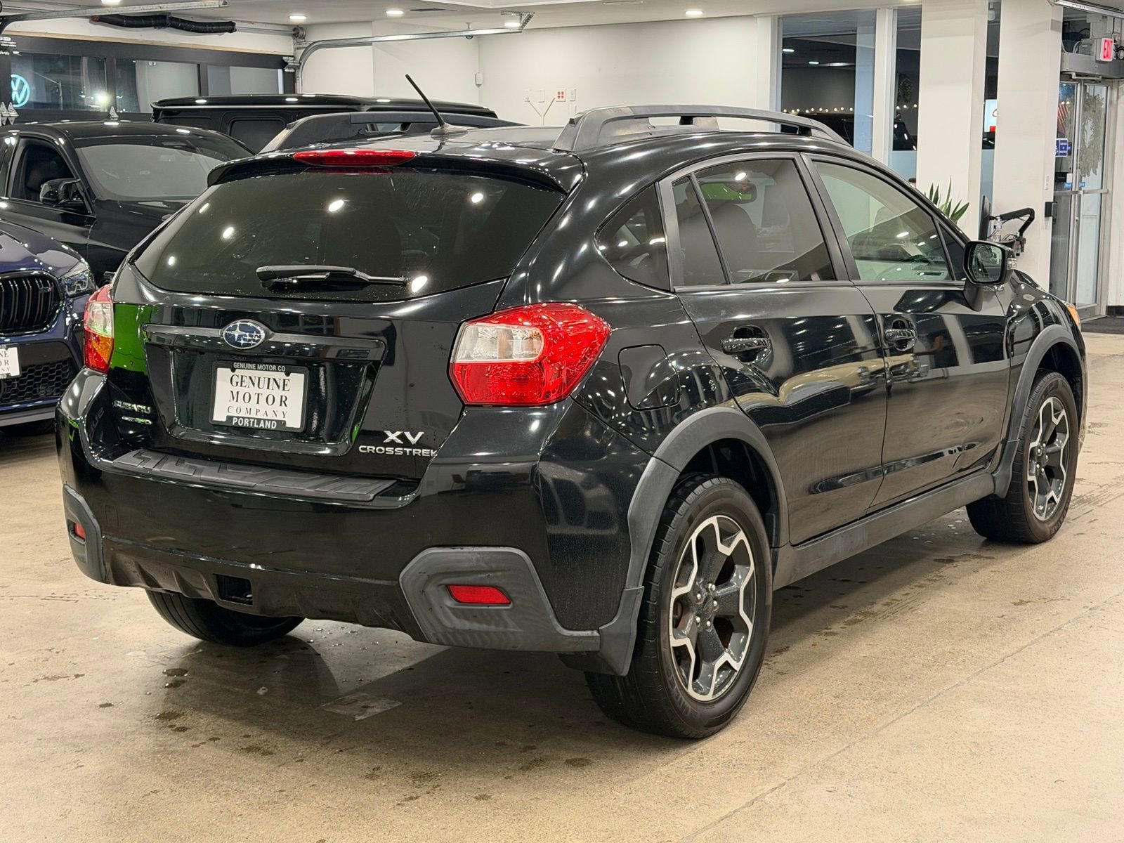 Used 2015 Subaru Crosstrek 2.0i Limited image 3