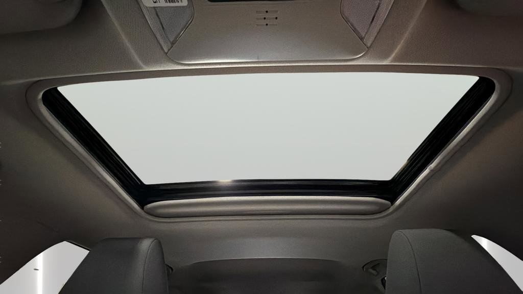 Used 2025 Toyota RAV4 XLE w/ Convenience Package AWD/4WD image 26