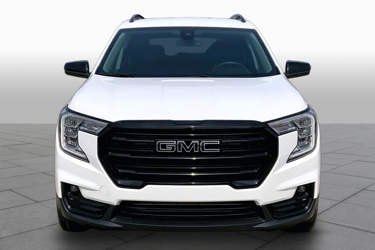 Certified 2023 GMC Terrain SLT w/ Elevation Edition FWD image 4