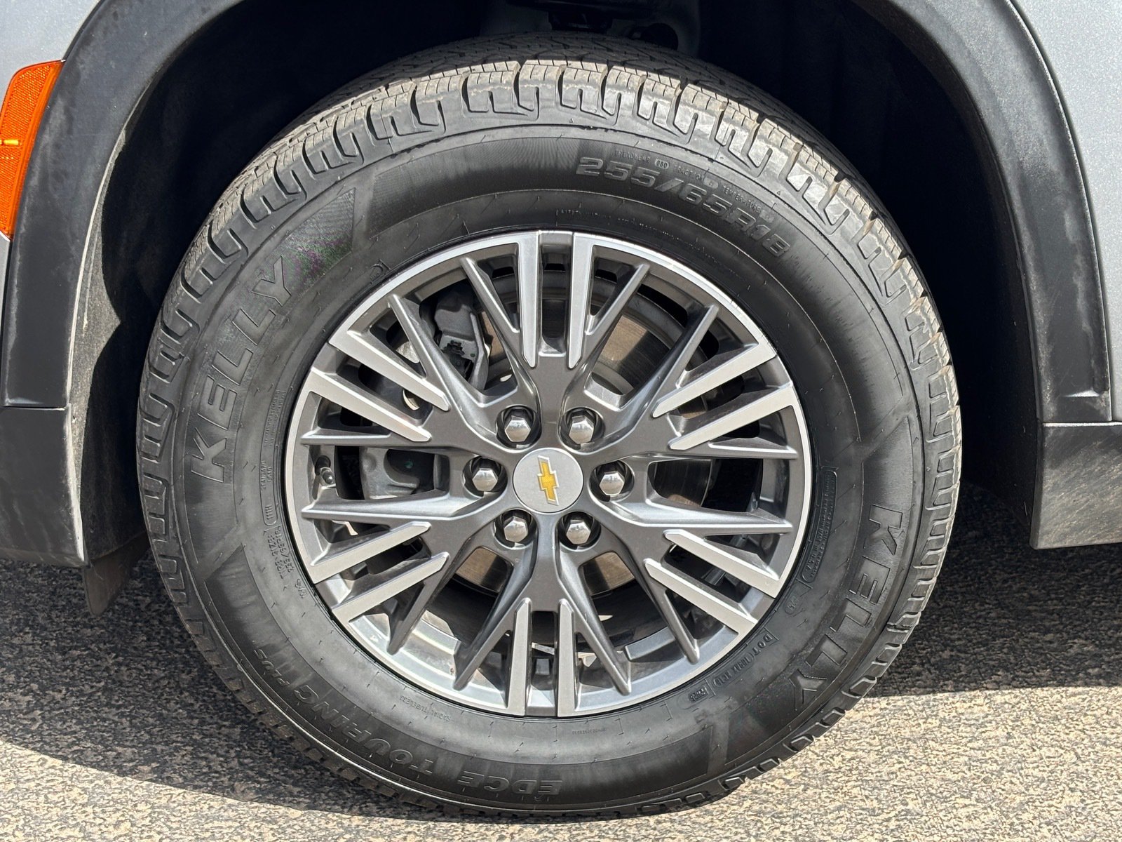 Used 2025 Chevrolet Traverse LT AWD/4WD image 10