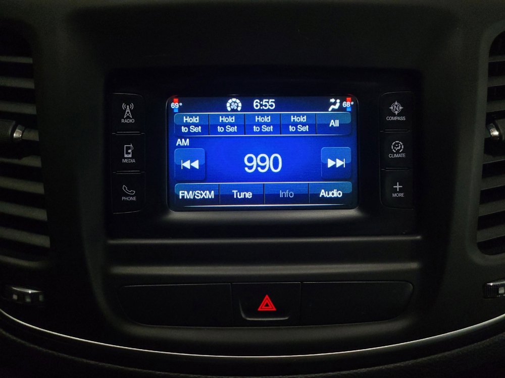 Used 2015 Chrysler 200 C FWD image 25