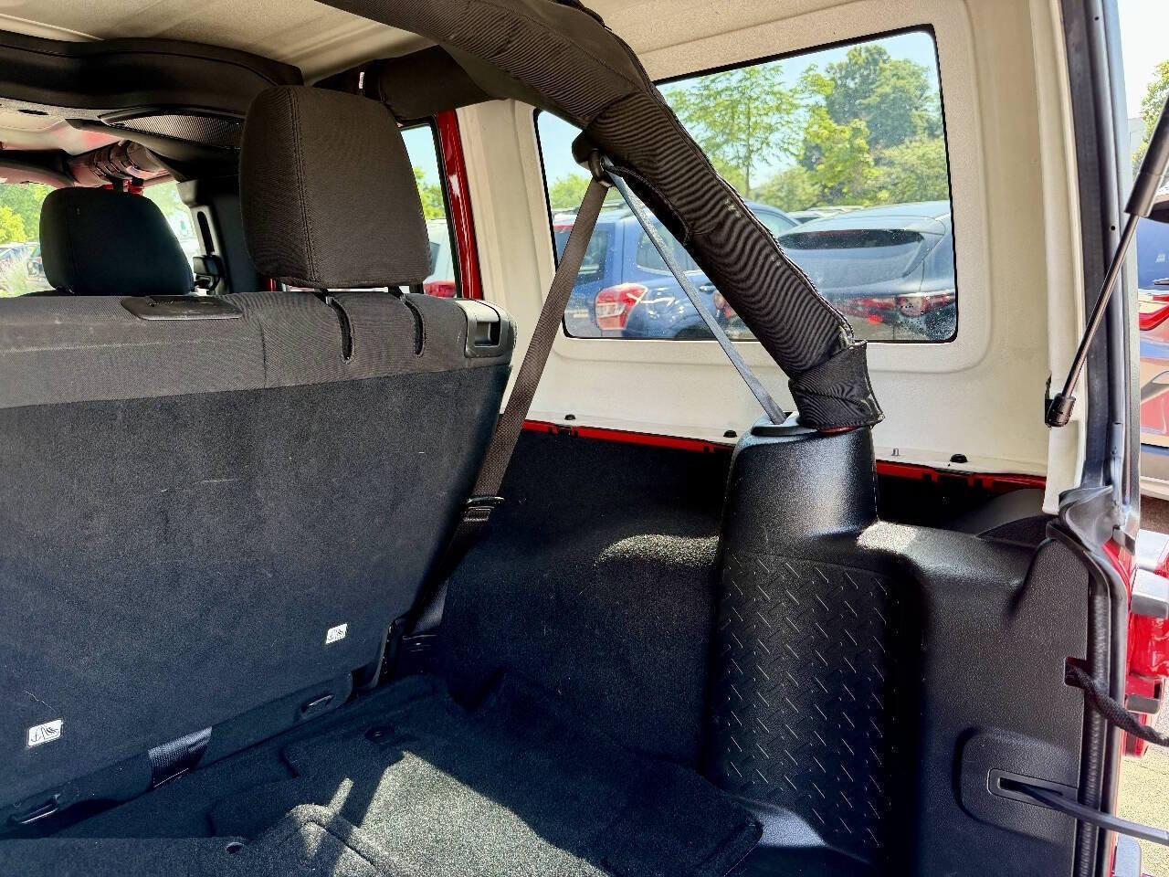 Used 2016 Jeep Wrangler Unlimited Sport w/ Quick Order Package 24S AWD/4WD image 19
