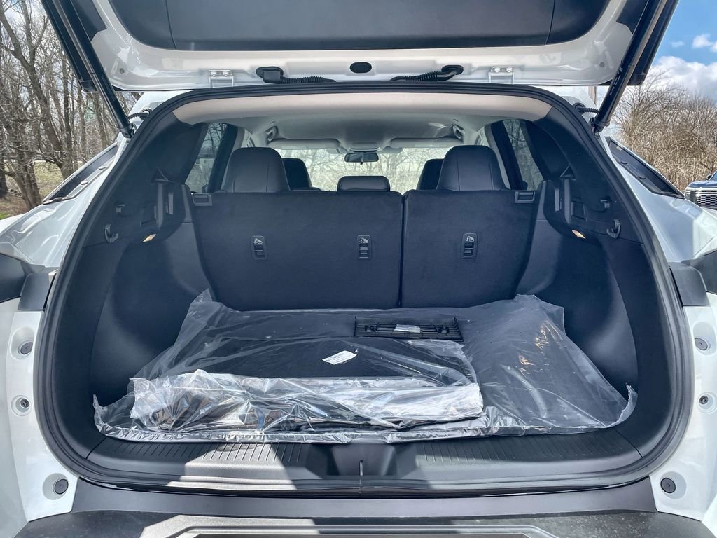 Certified 2025 Nissan Murano SV image 15