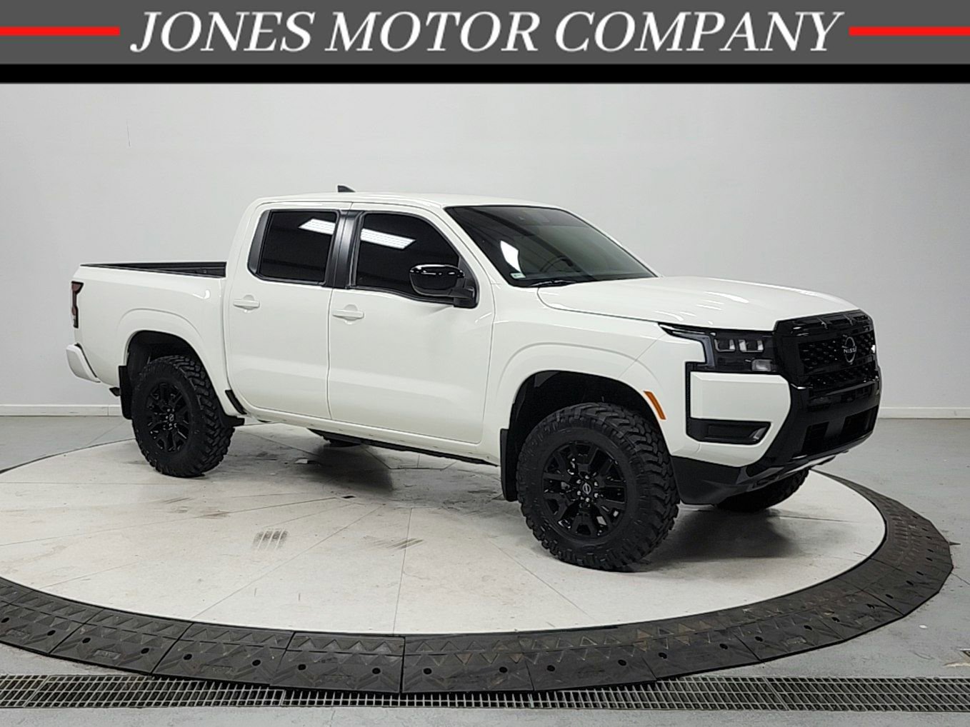 Used 2026 Nissan Frontier SV w/ All-Weather Content Package AWD/4WD image 1