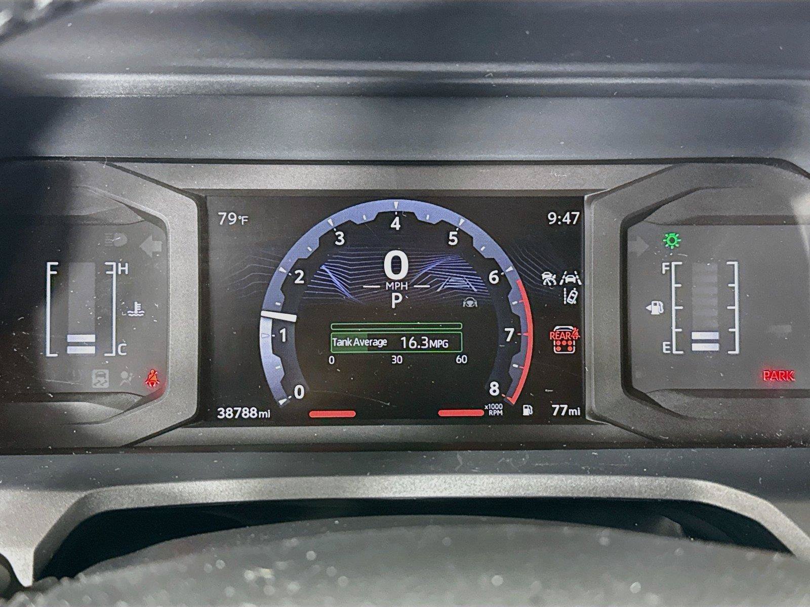 Certified 2025 Toyota 4Runner SR5 AWD/4WD image 18