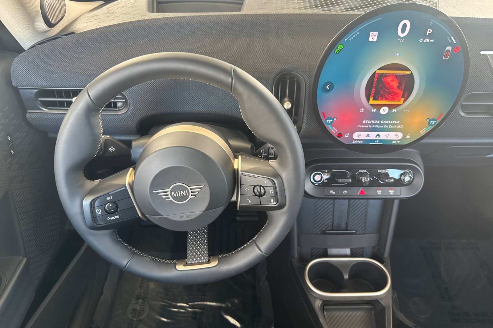 Used 2025 MINI Cooper 2-Door Hardtop FWD image 18