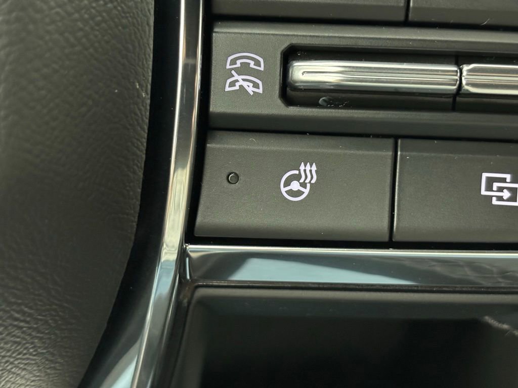 New 2026 GMC Yukon XL Elevation w/ LPO, Elevation Black Package image 5