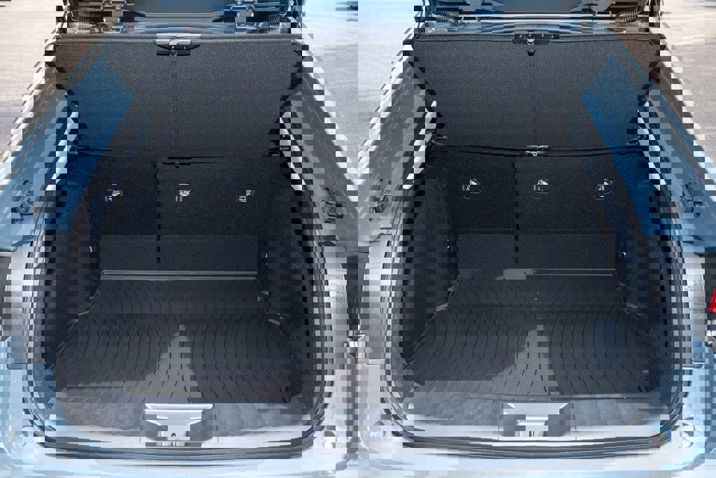 New 2026 Toyota Prius LE image 5